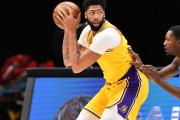爱游戏- NBA投篮训练师投篮 